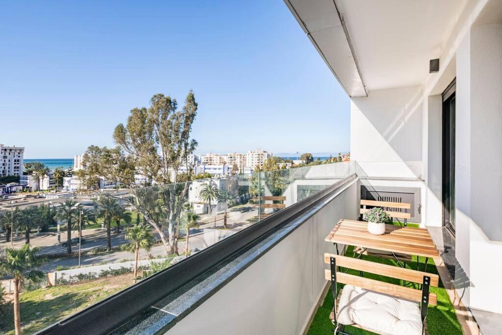 Superb & Sunny 2Br & 2Ba Apt. W/ Seaview, Malabata Tanger Exterior foto