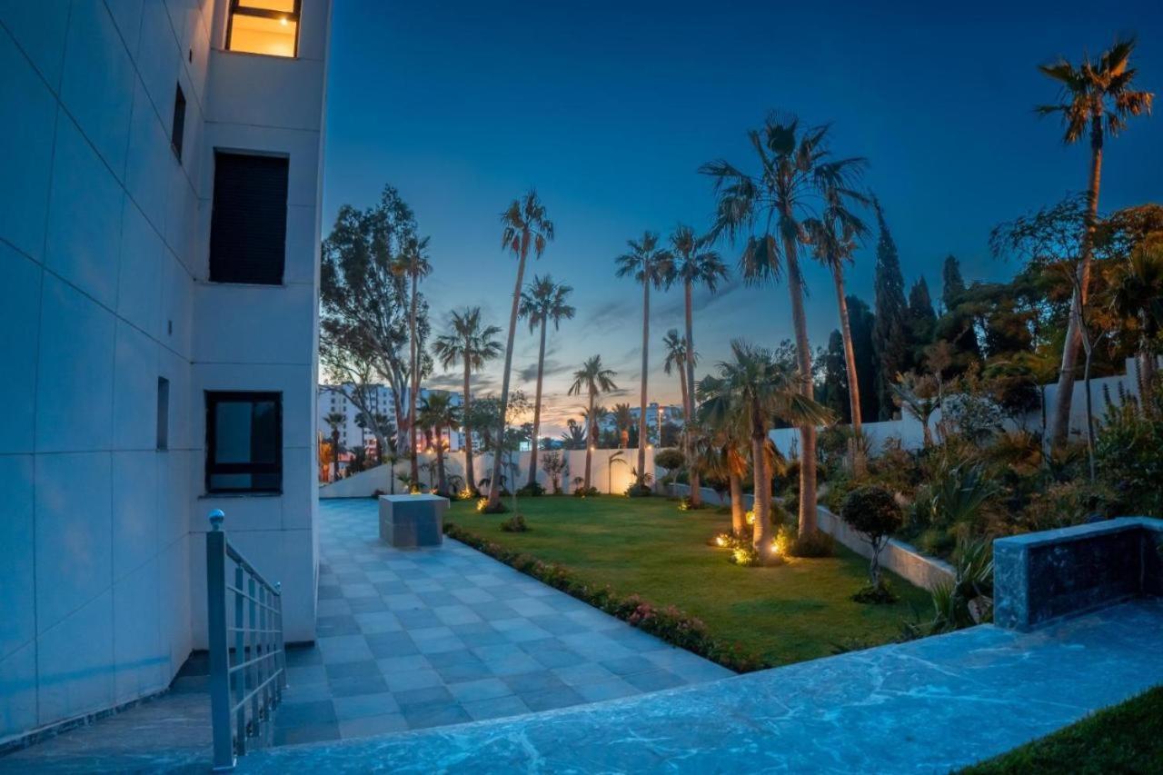 Superb & Sunny 2Br & 2Ba Apt. W/ Seaview, Malabata Tanger Exterior foto